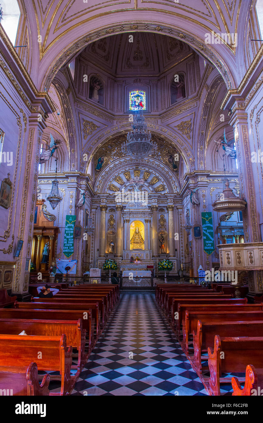 La Basílica de Nuestra Señora de la Soledad en Oaxaca, México Fotografía de stock - Alamy La Basílica de Nuestra Señora de la Soledad en Oaxaca, México Fotografía de stock - Alamy