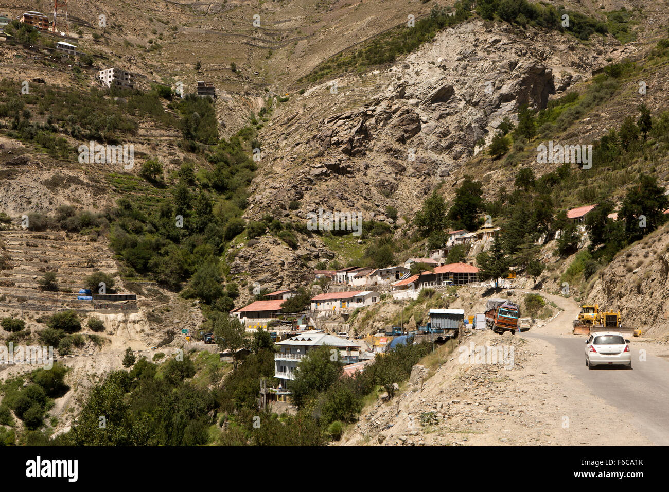 India, Himachal Pradesh, Kinnaur, Pooh village en autopista Hindustan-Tibet Foto de stock