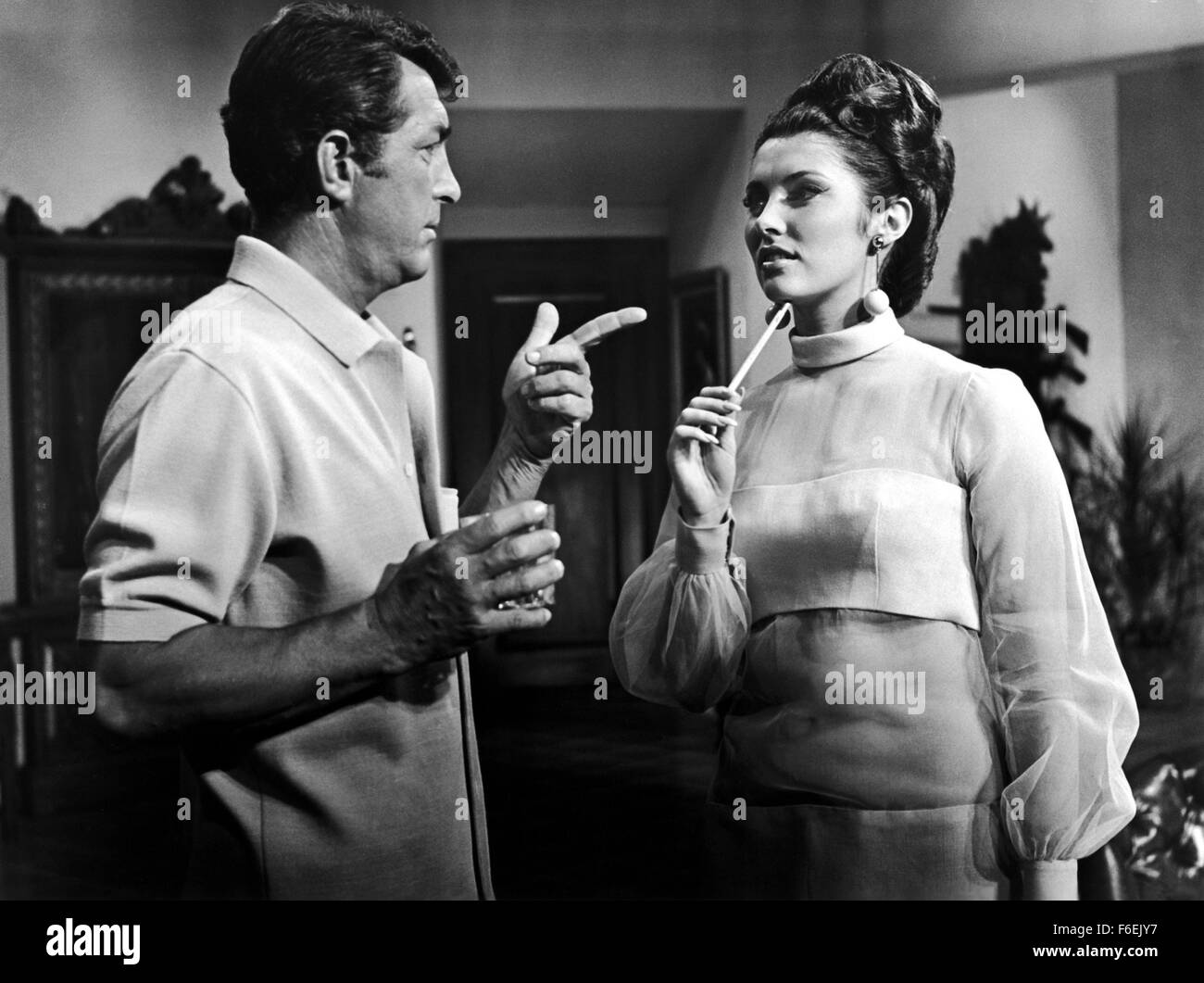 Dec 20, 1966; Monte Carlo, MONACO; Dean Martin como Matt Helm en la