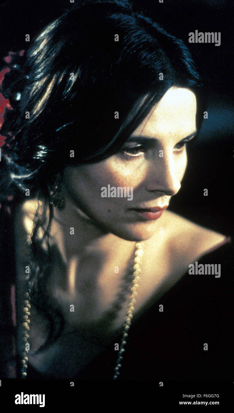 Sep 13, 1999; París, Francia; Juliette Binoche como George Sand/Baronesa Aurore Dudevant en el drama ''niños del siglo'' dirigida por Diane Kurys. Foto de stock