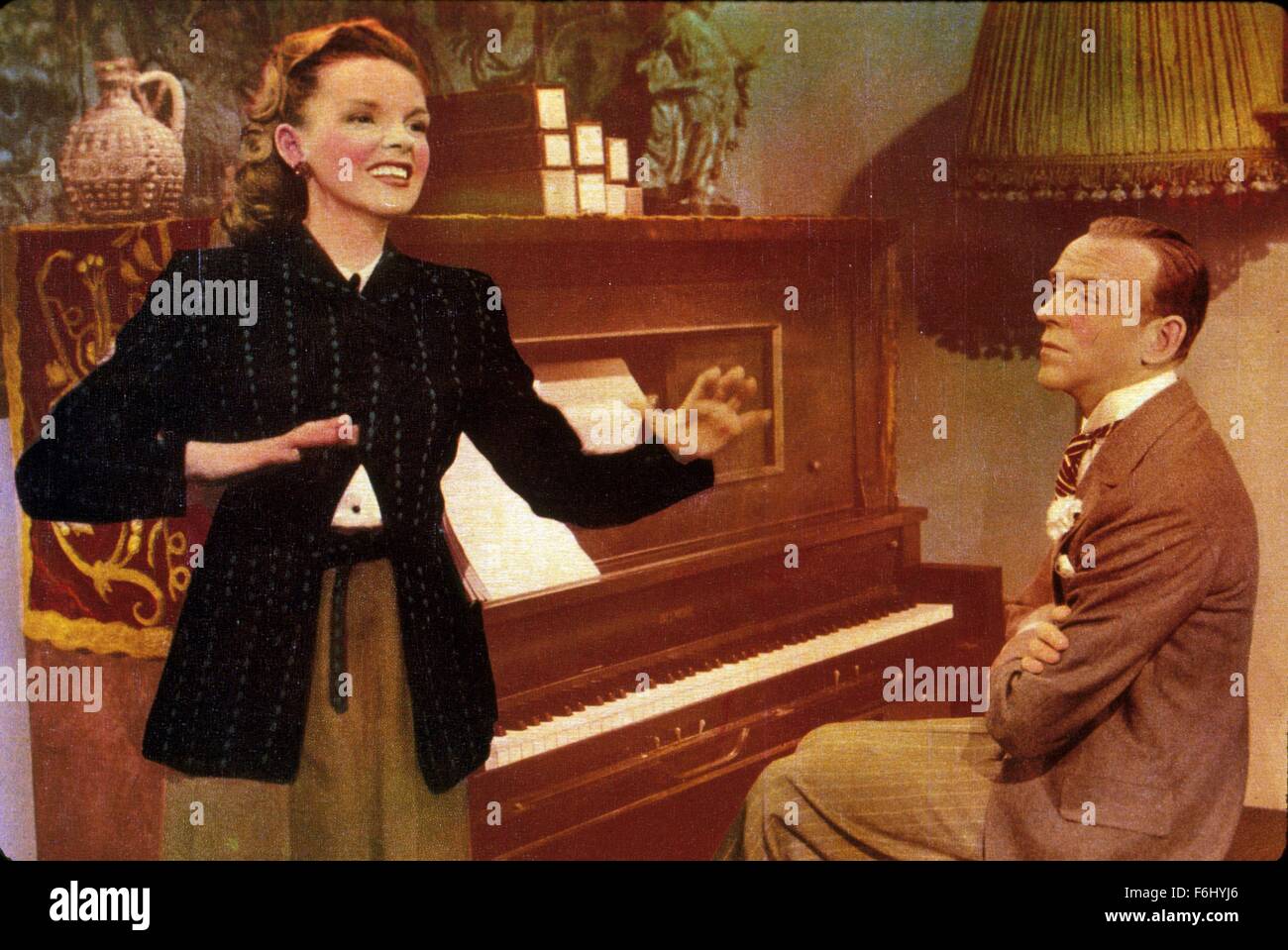 Desfile de pascua 1948 judy guirnalda fotografías e imágenes de alta