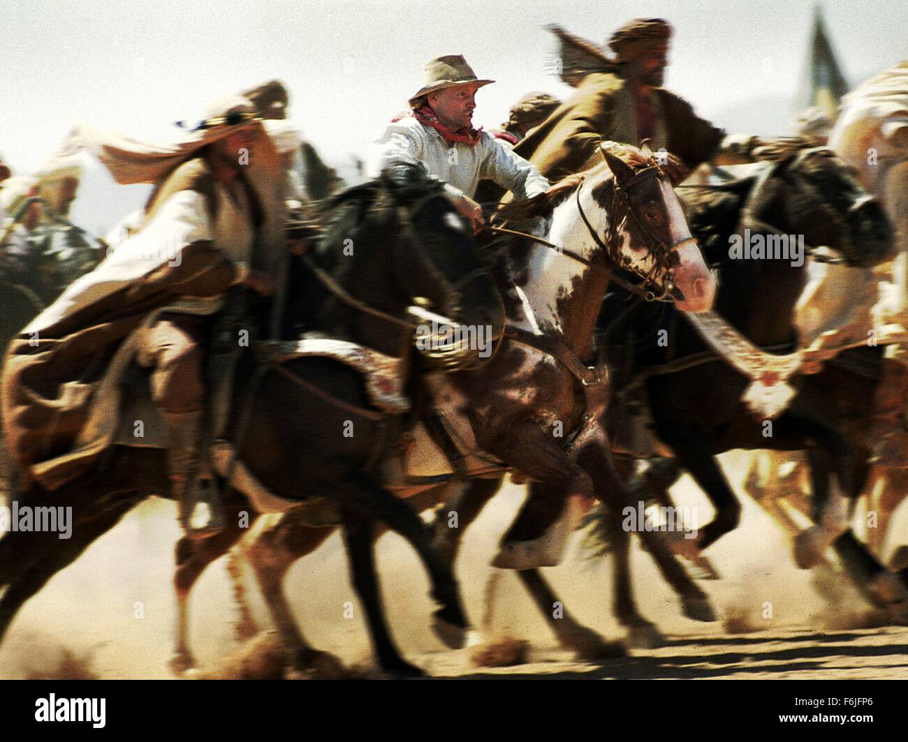 Fecha de lanzamiento: 5 de marzo de 2004. Título de la película: Hidalgo.  Estudio: Touchstone Pictures. Parcela: En 1890, un abajo-y-out cowboy y su  caballo viaje a Saudita compiten en un cruce
