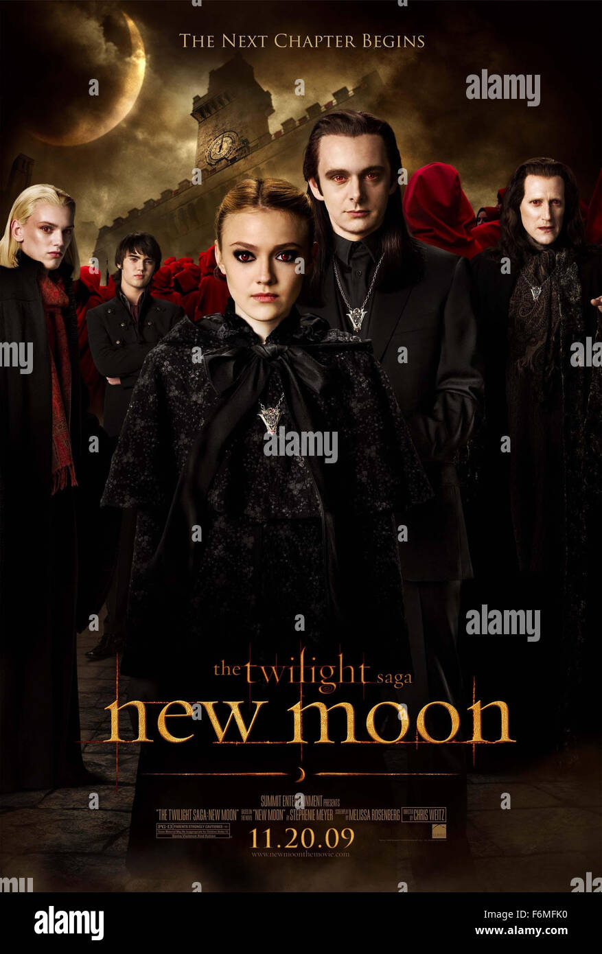 Fecha de lanzamiento: 20 de noviembre de 2009. Título de la película:  Crepúsculo: Luna Nueva. STUDIO: Imprint Entertainment. Trama: Después de  Bella se recupera del ataque de vampiros que casi reclamó su