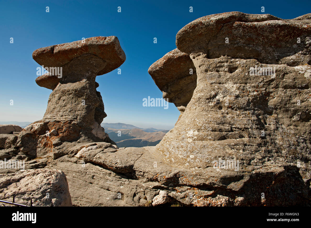 Formación rocosa de la Babele, Bucegi, Transilvania, Rumania Foto de stock