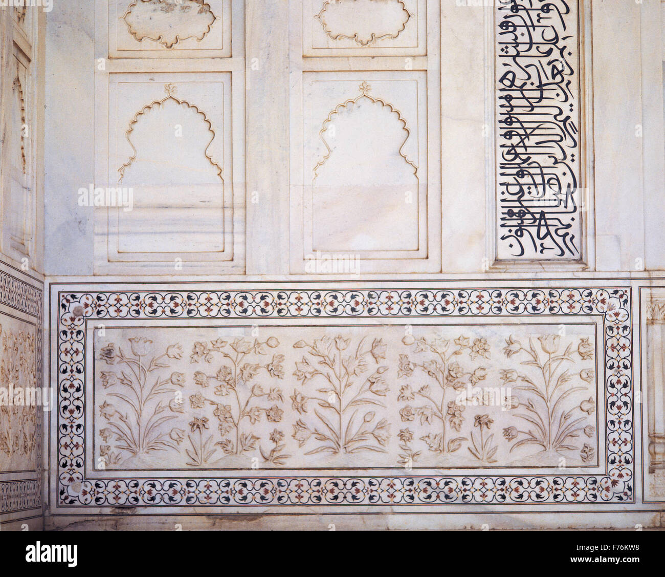 Diseños de Motif en la pared del Taj Mahal, Agra, Delhi, India, Asia Foto de stock
