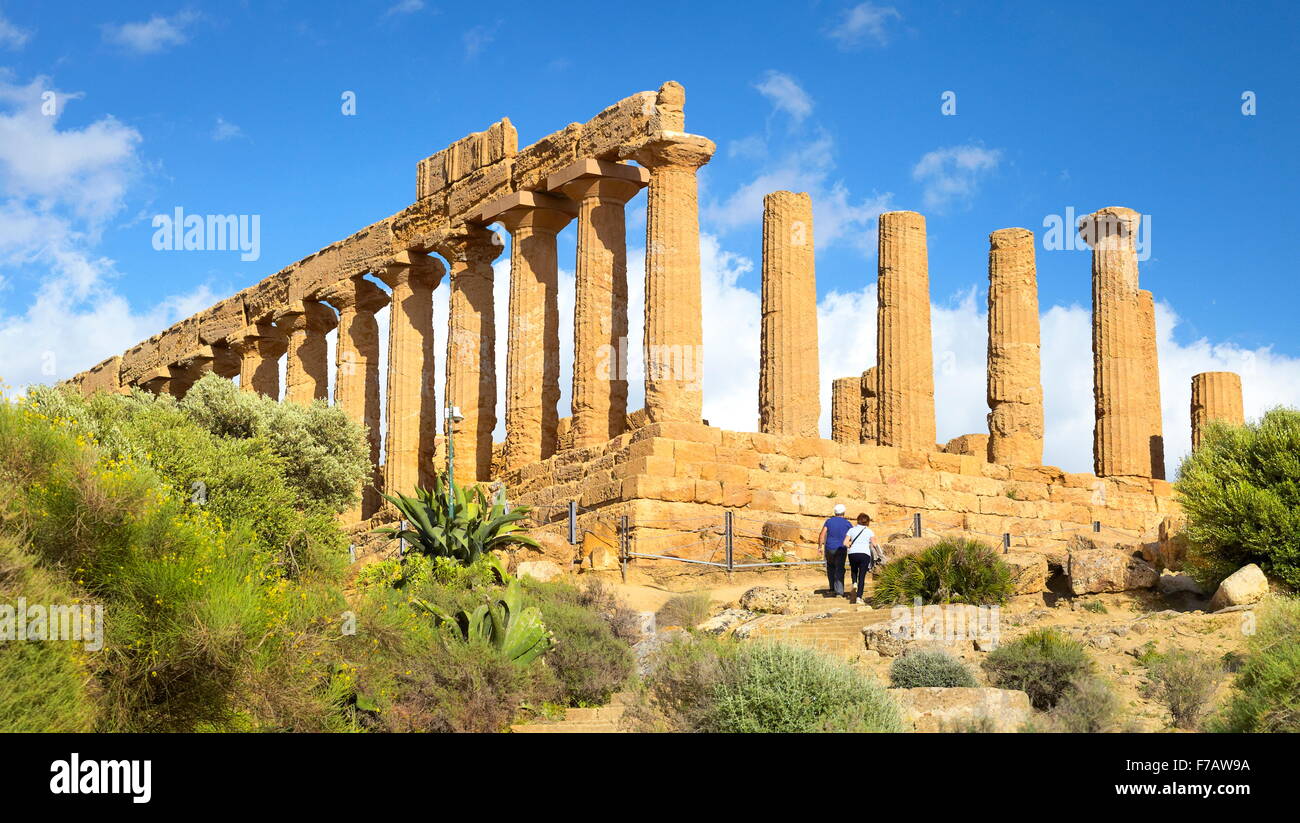 Valle de Los Templos de Agrigento (Valle dei Templi), el templo de Hera, Agrigento, Sicilia, Italia LA UNESCO Foto de stock