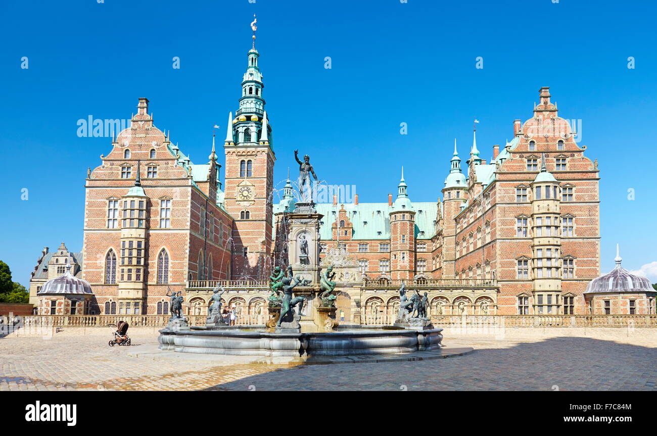 Fuente de Neptuno, en el Palacio de Frederiksborg, Dinamarca Hillerad Foto de stock