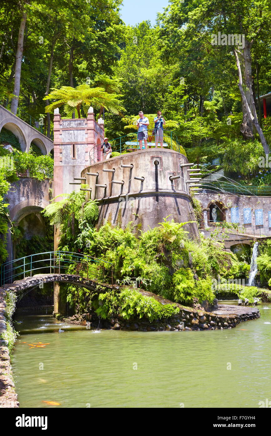 El Jardín Tropical de Monte Palace (jardín japonés) - Monte, la isla de Madeira, Portugal Foto de stock