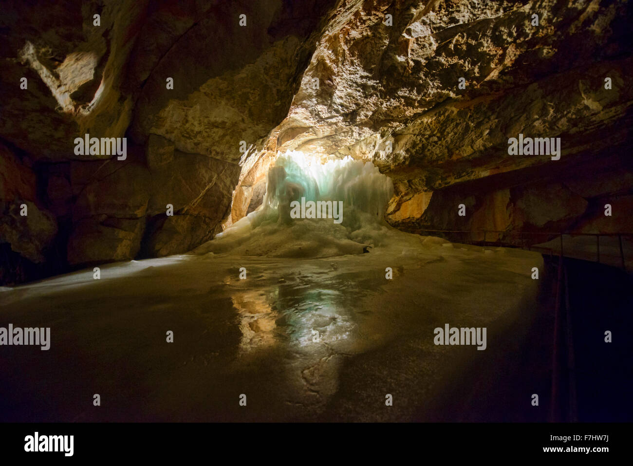 La cueva de hielo de Dachstein Obertraunen, Salzkammergut, Austria Foto de stock