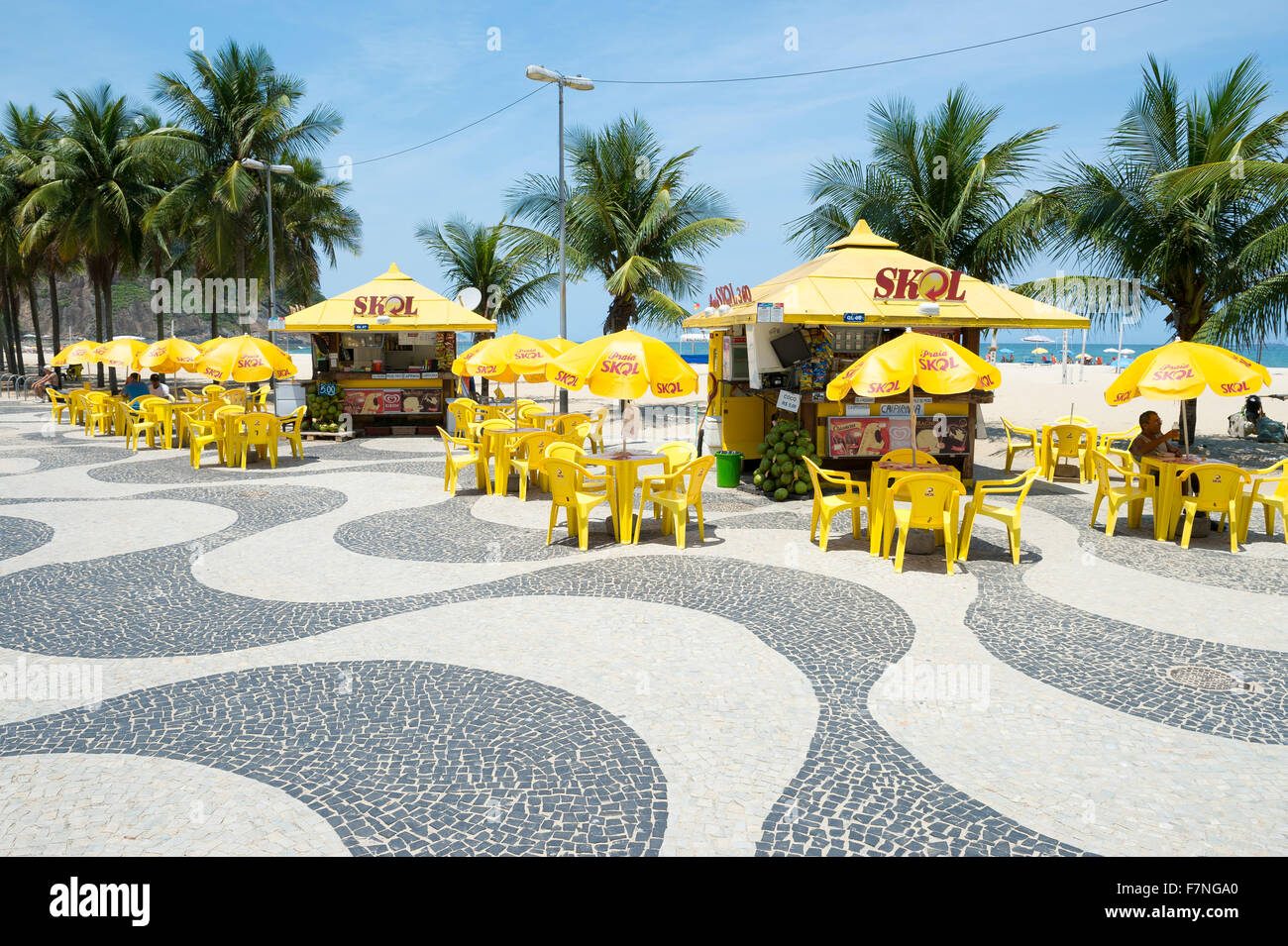 Resultado de imagen para kiosco en Praia do Centro brasil