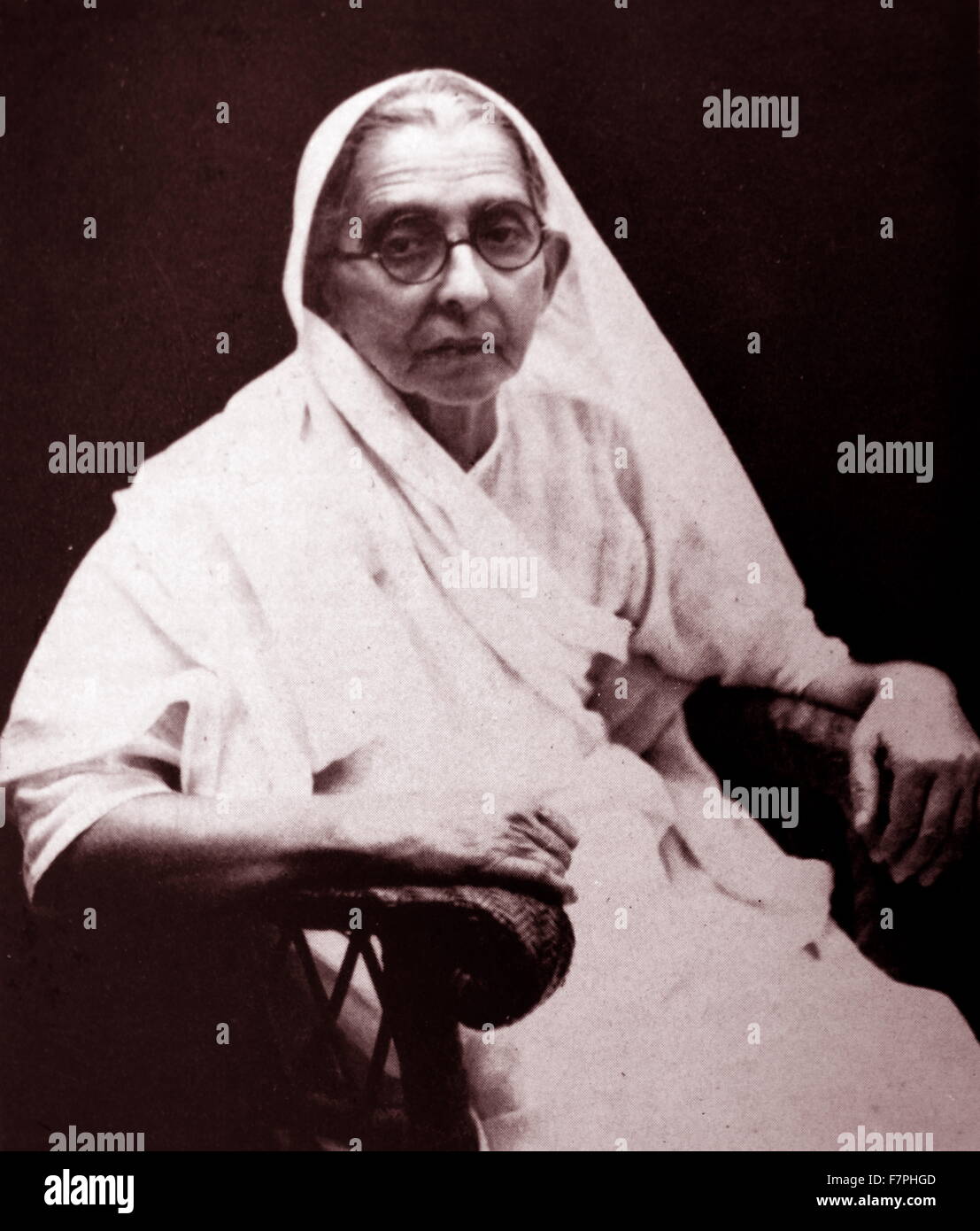 Kasturba Mohandas Gandhi 1869 - 1944, esposa de Mohandas Karamchand Gandhi. En asociación con su esposo Kasturba Gandhi fue un activista político que lucha por los derechos civiles y la independencia de la India de los británicos. Foto de stock