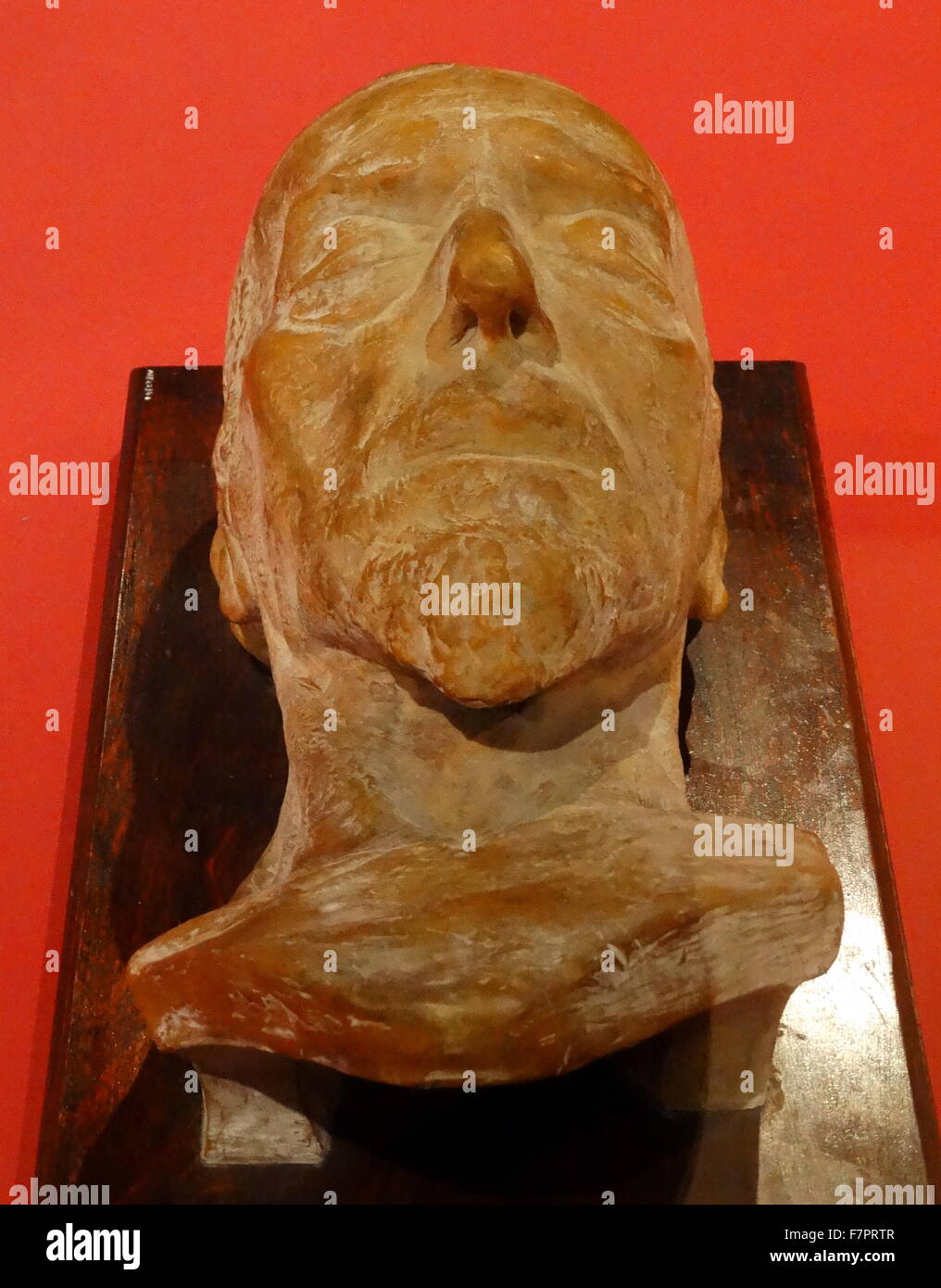La muerte de Benjamin Disraeli máscara. Fabricados de caucho, madera y cera,  Inglaterra, 1881 Fotografía de stock - Alamy