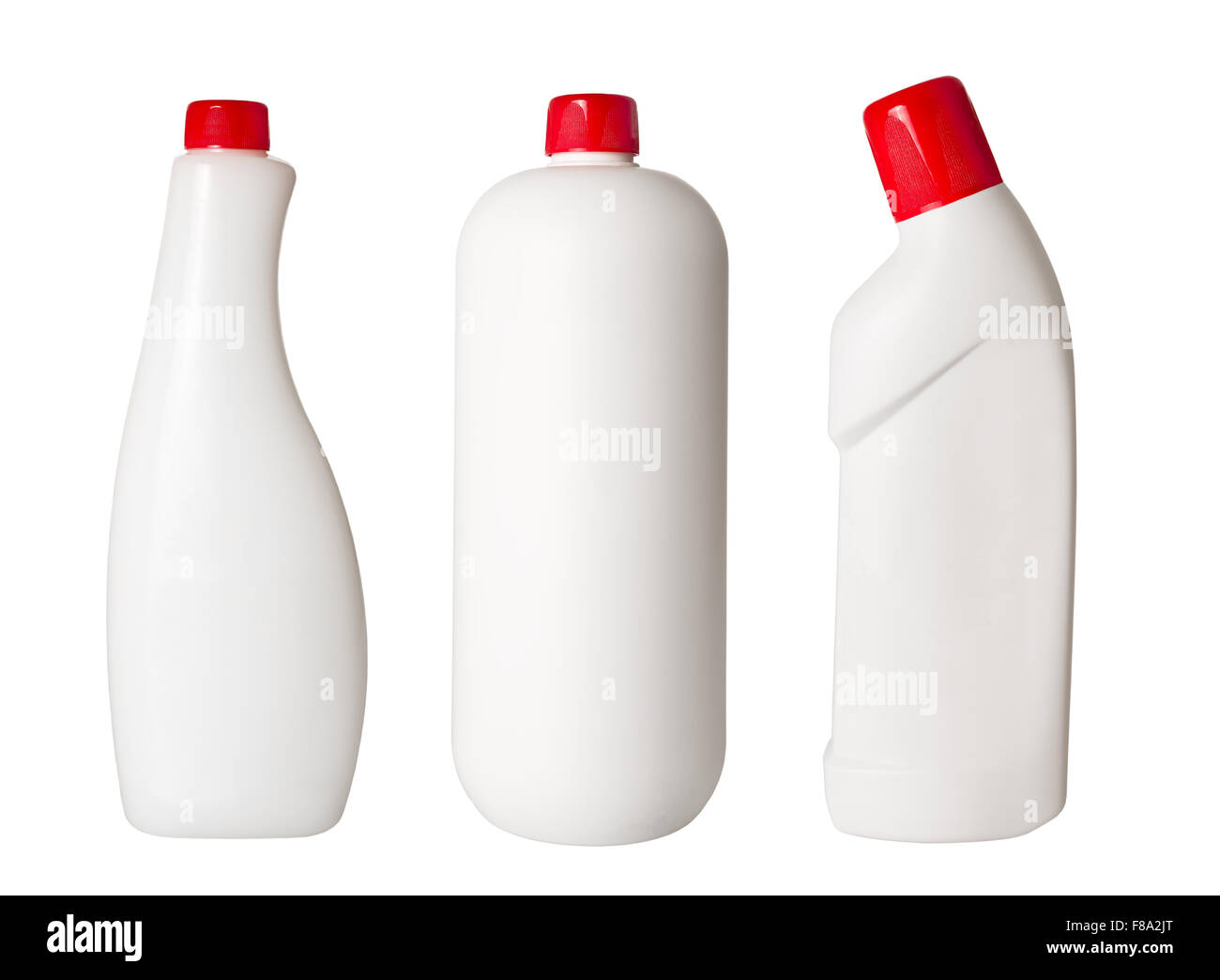 Los recipientes de plástico para detergentes domésticos sobre fondo blanco. Foto de stock