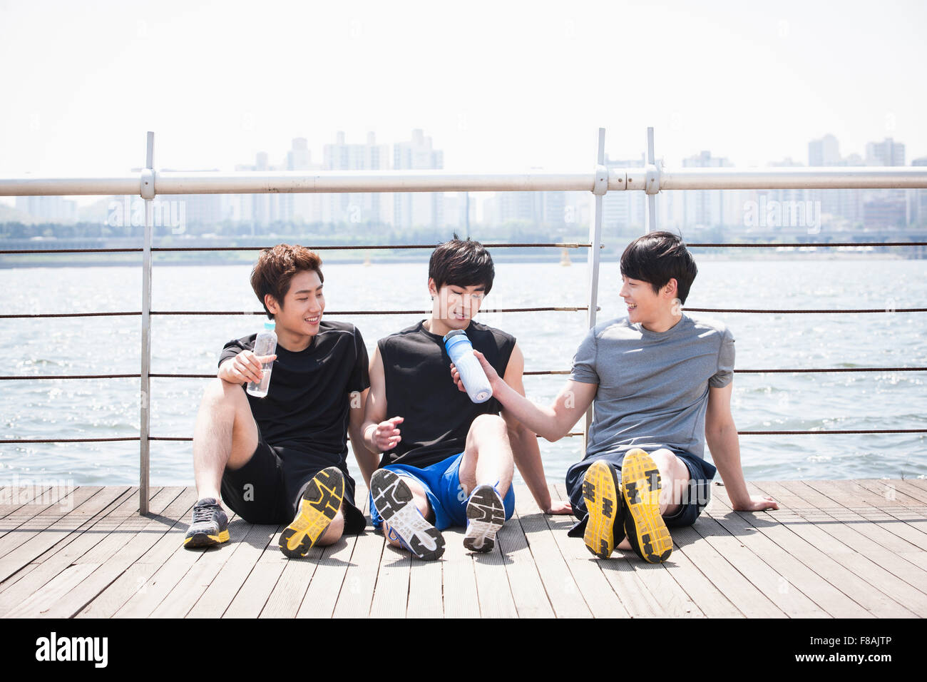 Ropa deportiva para fotografías e imágenes alta resolución - Alamy