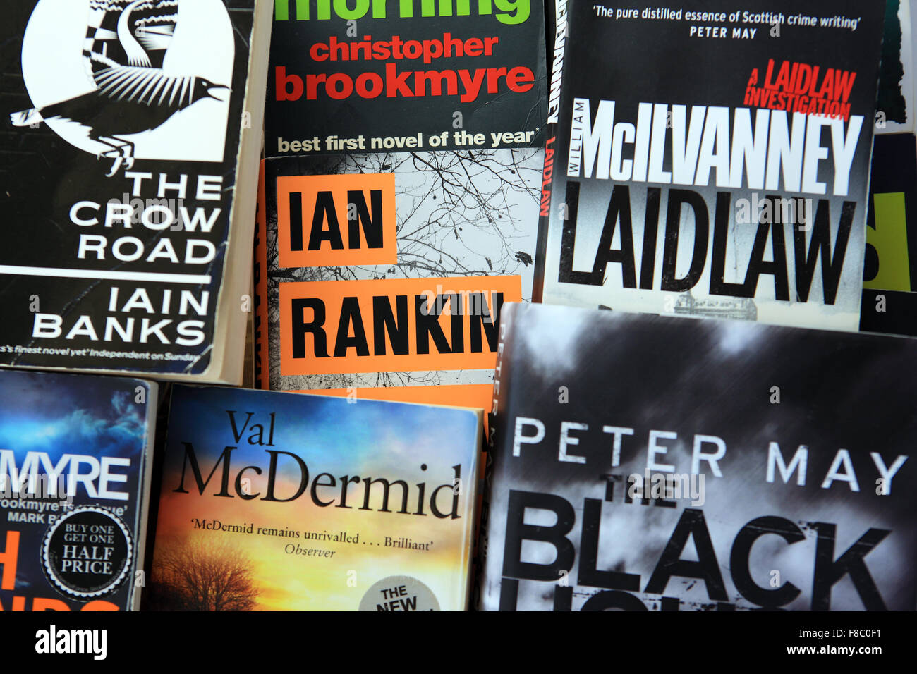 Libros de diversos autores escoceses Foto de stock