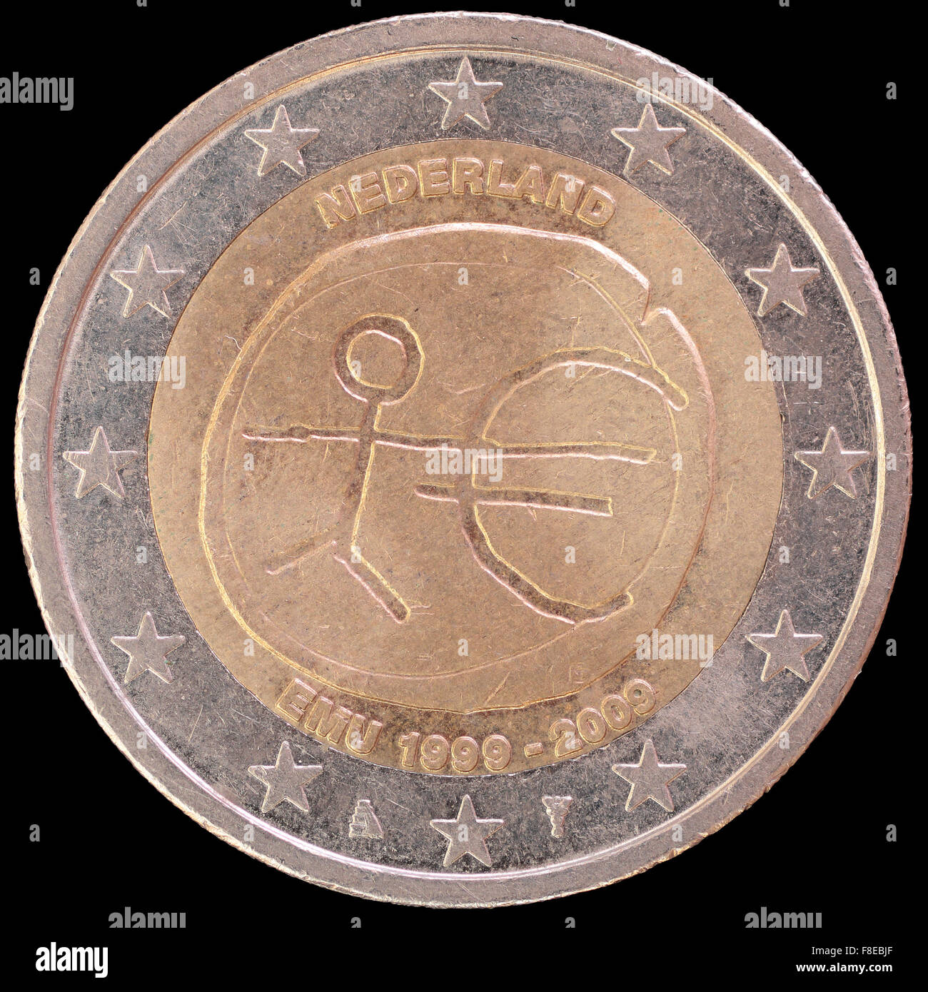 Una moneda de dos euros distribuido conmemorativas emitidas por los Países Bajos en 2009, celebrando el aniversario de unio monetaria y económica Foto de stock