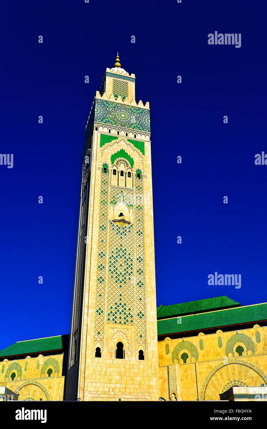Casablanca Marruecos torre de la Mezquita Hassan II. Foto de stock