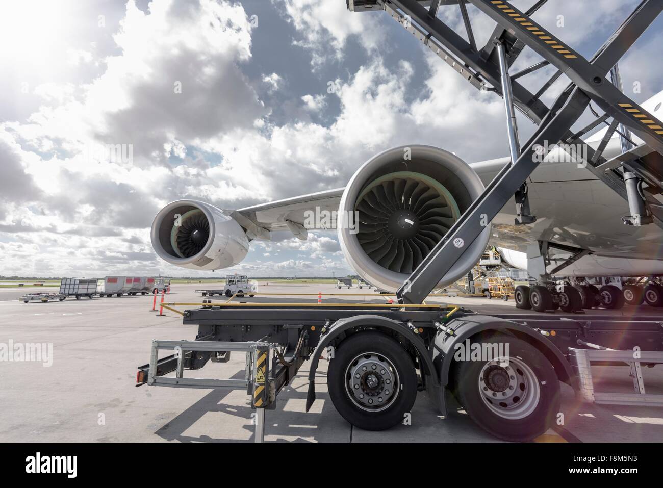 Vista de A380 Motores jet en el aeropuerto Foto de stock