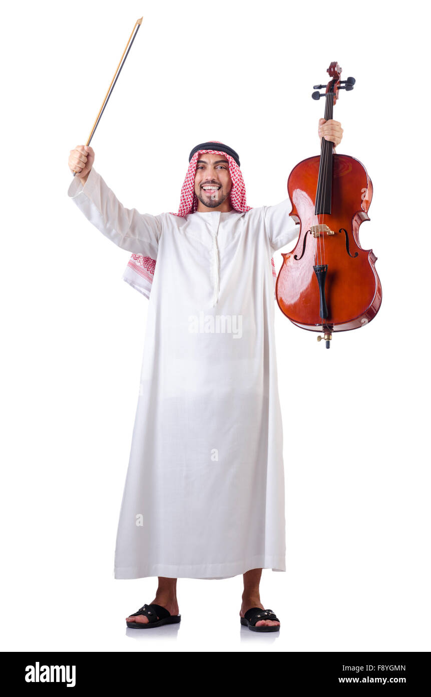 Hombre tocando el violín árabe aislado en blanco Fotografía de stock