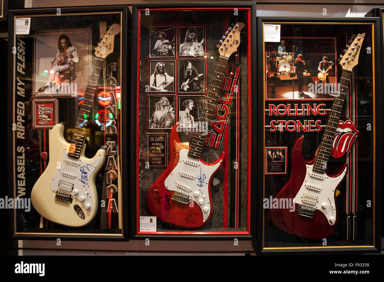 Guitarras famosas fotografías e imágenes de alta resolución - Alamy