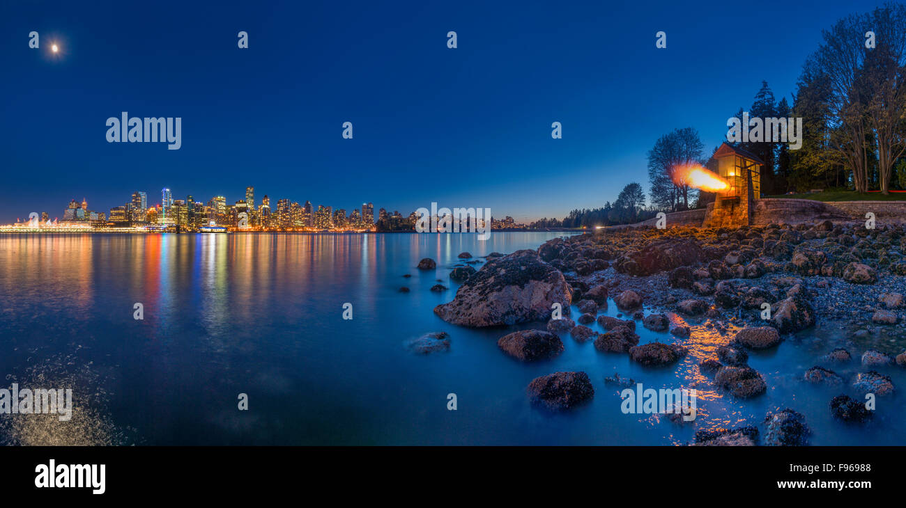 9 O'Clock Gun, Stanley Park, Vancouver, British Columbia, Canadá Foto de stock