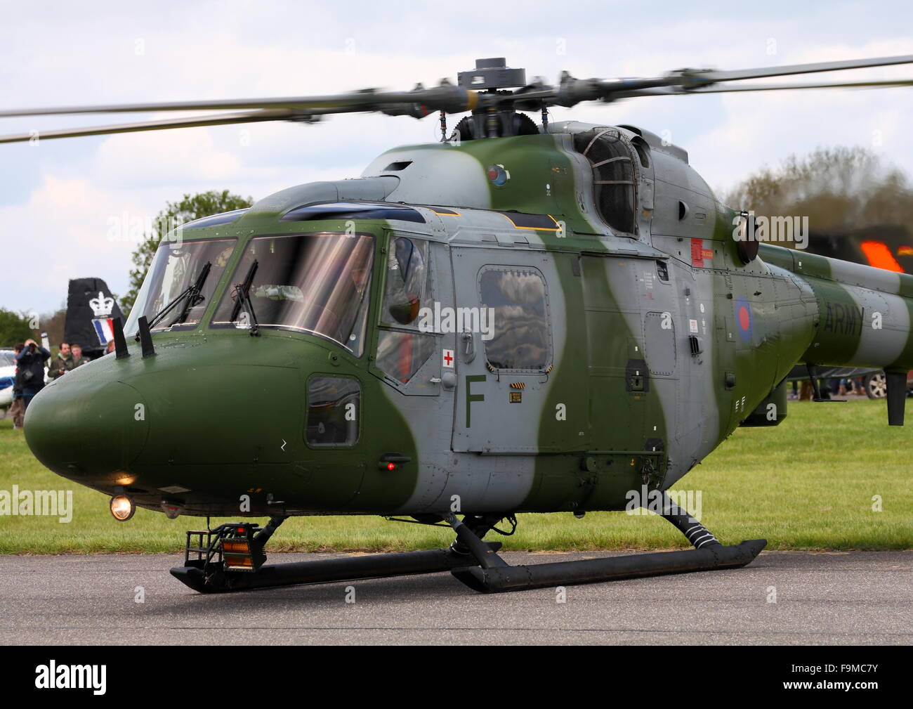 Lynx AH7 operado por el Cuerpo Aéreo del Ejército en el Aeródromo de Abingdon, Oxfordshire, Reino Unido durante el aire & Country Mostrar Foto de stock