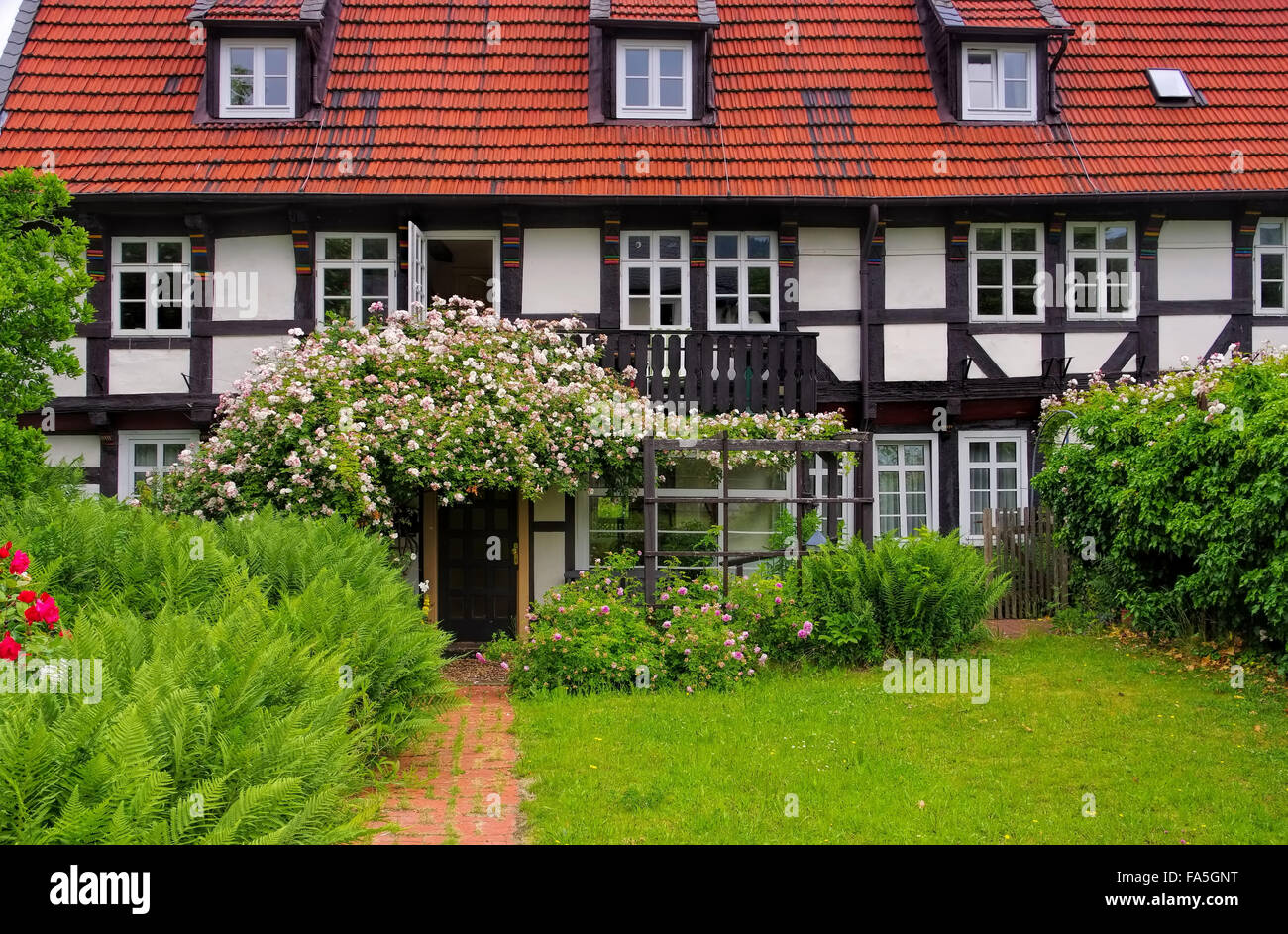 Goslar Fachwerkhaus Goslar - Casa con entramados de madera 01 Foto de stock