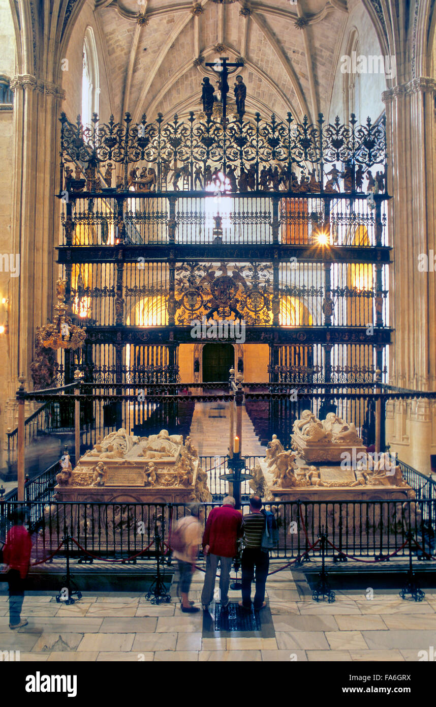 Mausoleos reales, por Domenico Fancelli. En la Capilla Real de la catedral.siglo xvi.Granada. Andalucia, Spain Foto de stock