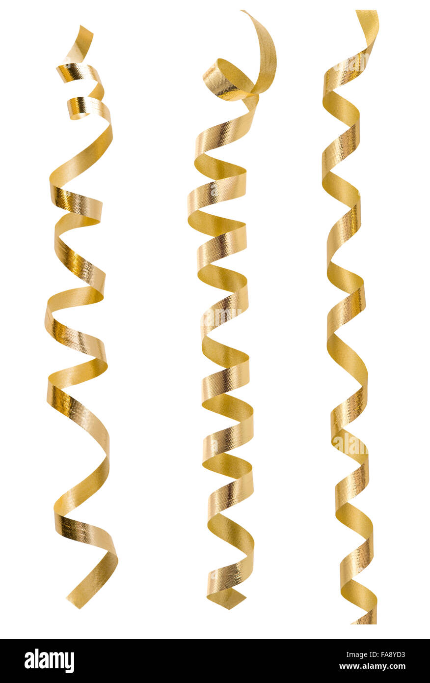 Serpentina serpentina dorada aislado sobre fondo blanco. Decoración  Navideña Fotografía de stock - Alamy