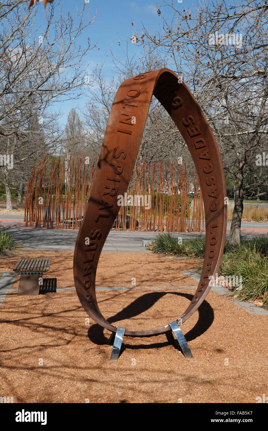 Geometría de la cinta de Moebius ha sido estudiado por los matemáticos desde 1930 Canberra, Australia Foto de stock