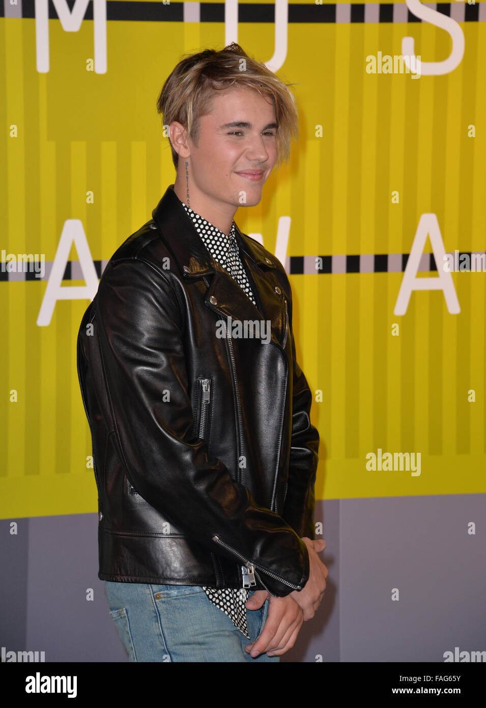 LOS ANGELES, CA - 30 de agosto de 2015: Justin Bieber en los MTV Video Music Awards de 2015 en el teatro de Microsoft LA Live. Foto de stock