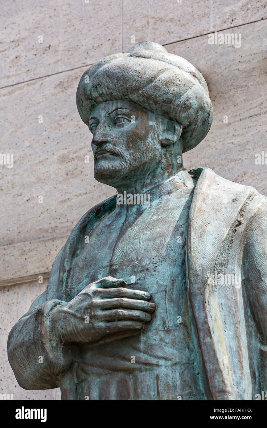 Estatua de Kanuni Sultan Suleyman Foto de stock