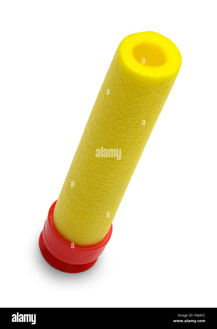 Solo juguete amarillo esponja Dart aislado sobre un fondo blanco. Foto de stock