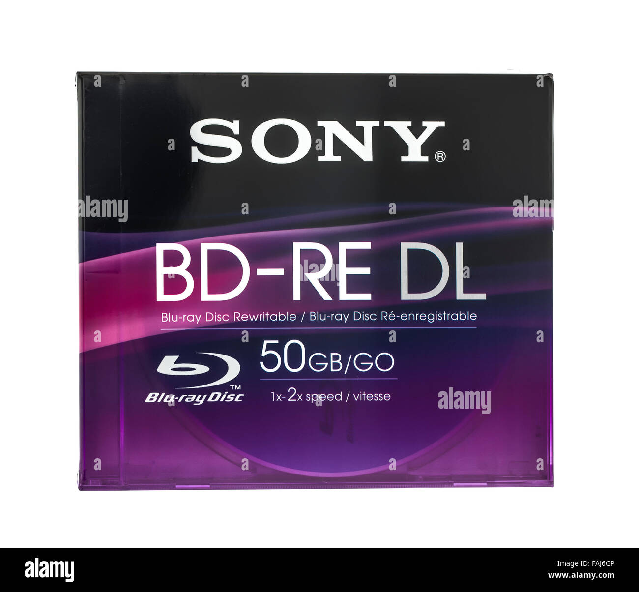 Sony 50GB regrabable Blu-ray Disco sobre un fondo blanco. Foto de stock