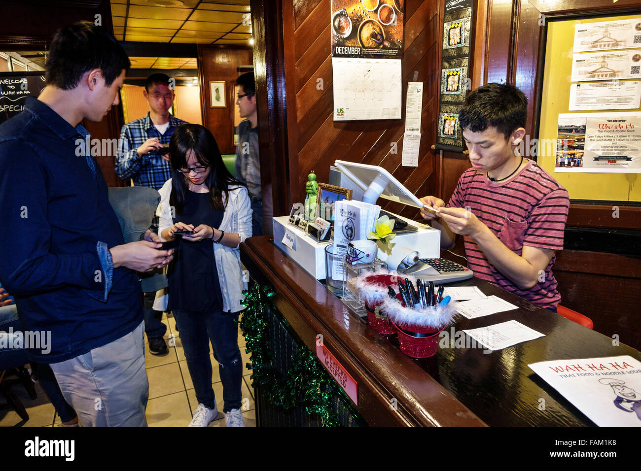 Restaurante de comida tailandesa fotografías e imágenes de alta