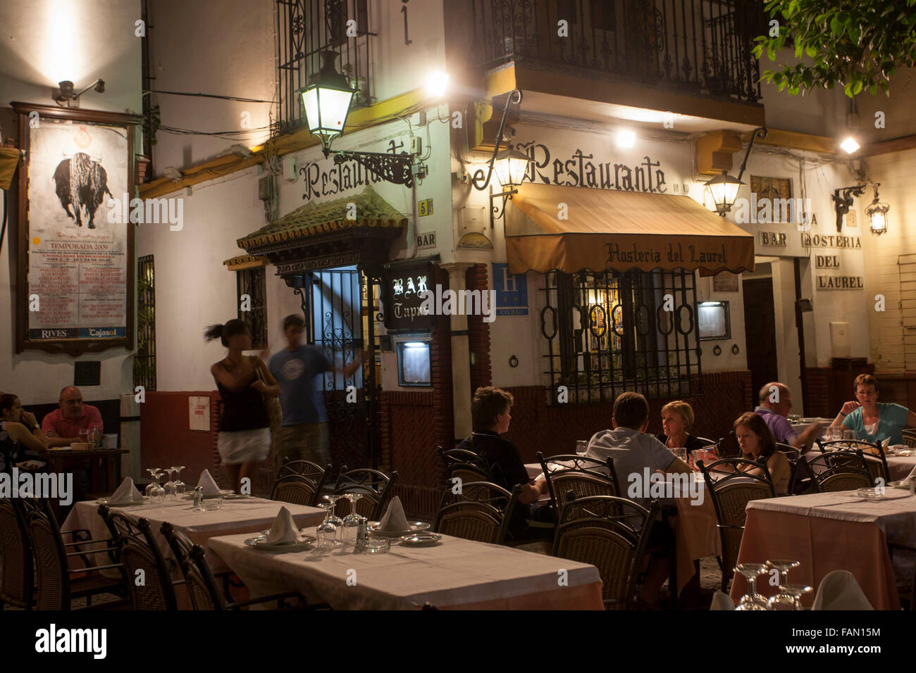 Restaurantes sevilla fotografías e imágenes de alta resolución - Alamy