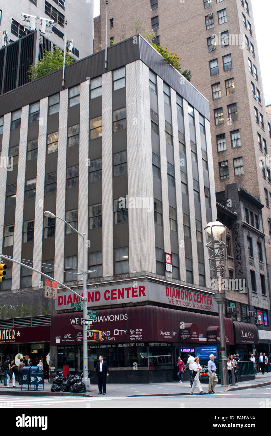 Nueva York, el centro del diamante fila entre la Quinta Avenida y 47th Avenue Sisth. Esta calle, también llamado Distrito de los diamantes, nació en Foto de stock