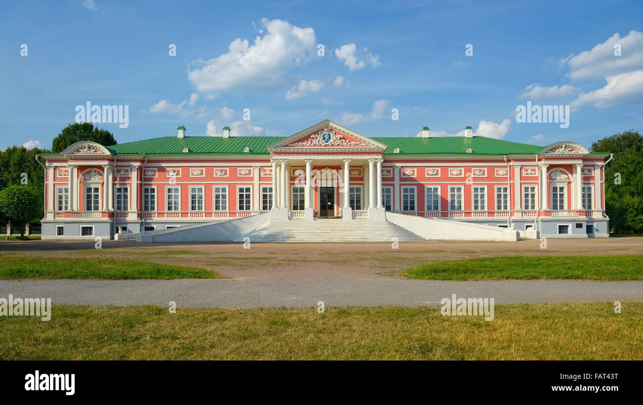 Moscú, museo Kuskovo estate, el Grand Palace, el Landmark Foto de stock