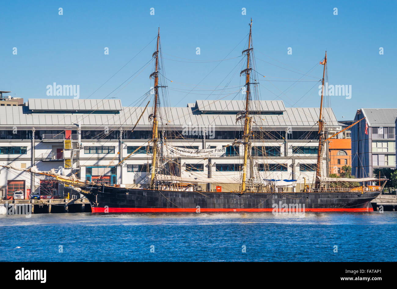 Australia, New South Wales, Sydney, Darling Harbour, de tres mástiles barca de casco de hierro James Craig de la flota del patrimonio de Sydney Foto de stock