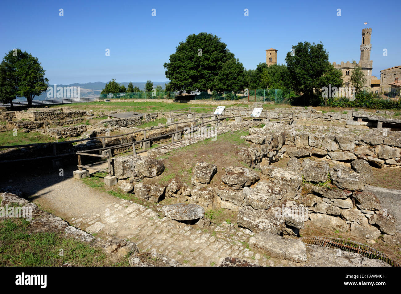 Acrópolis etrusca Volterra, Toscana, Italia Foto de stock