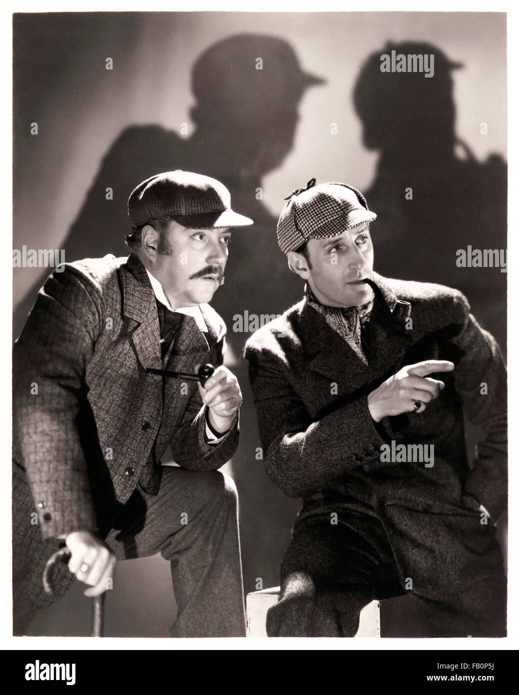 "El sabueso de los Baskerville' 1939 publicidad para la película dirigida por Sidney Lanfield y protagonizada por Basil Rathbone como Sherlock Holmes y Nigel Bruce como Doctor Watson. Consulte la descripción para obtener más información. Foto de stock