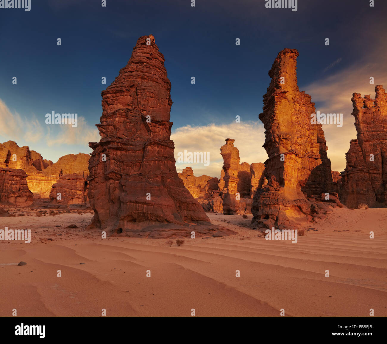 Las rocas del desierto del Sahara, de Tassili N'Ajjer, Argelia Foto de stock