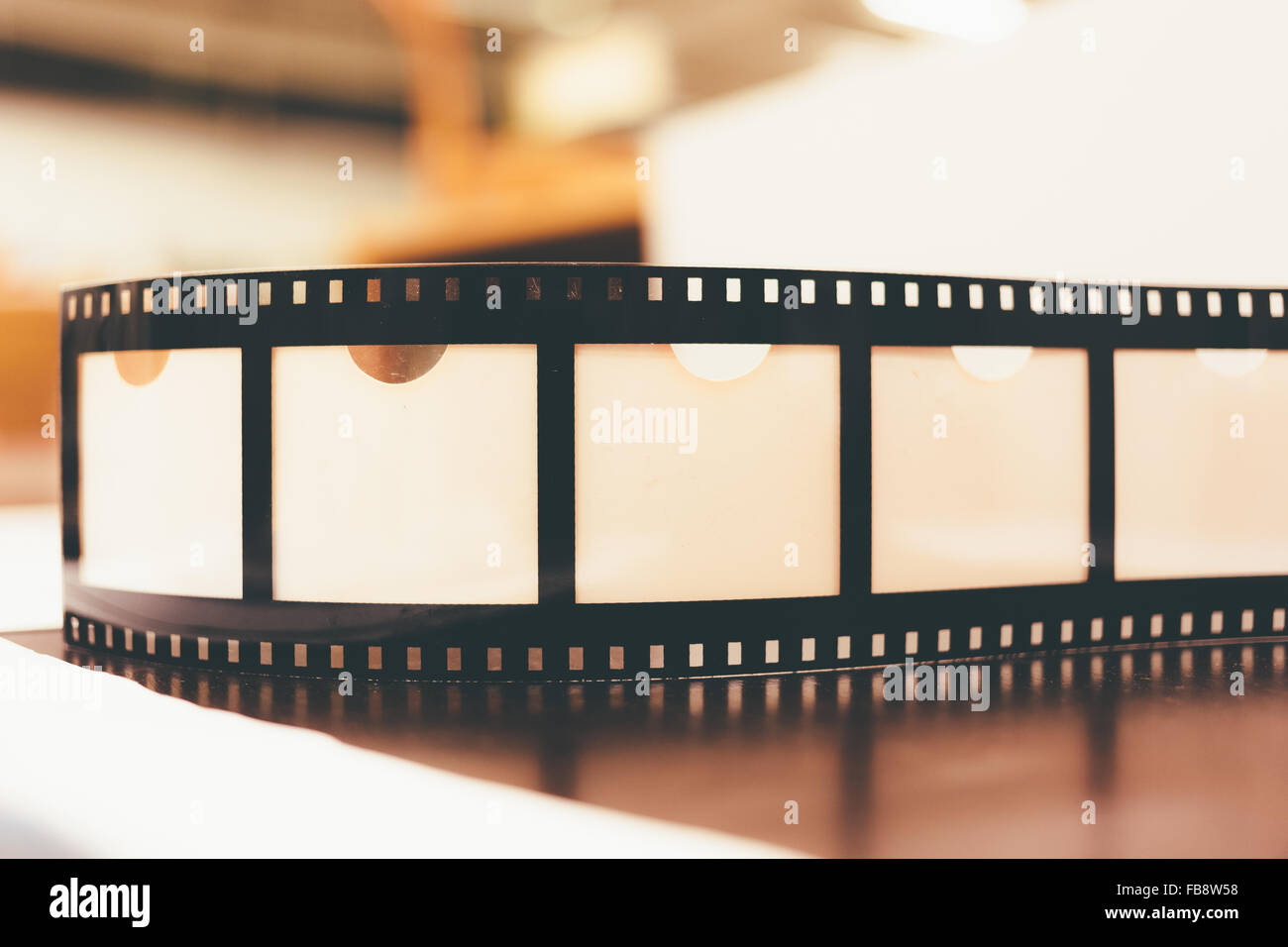 Film reel camera fotografías e imágenes de alta resolución - Alamy