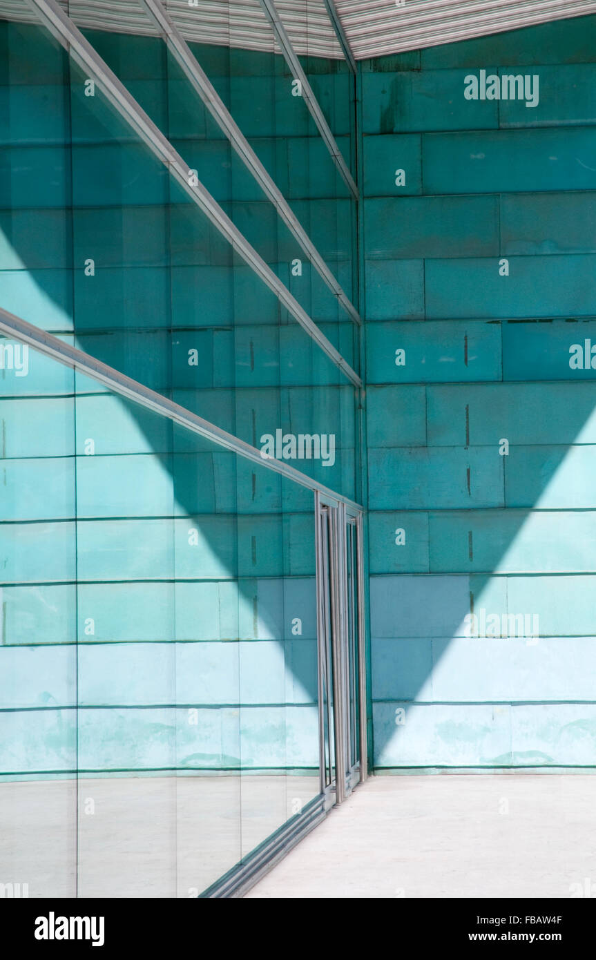 Entrada, Palacio de Deportes. Madrid, España. Foto de stock