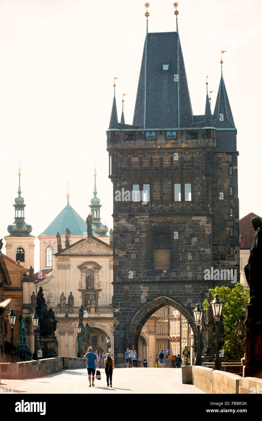 La Torre del Puente de la Ciudad Vieja de Praga, República Checa Foto de stock
