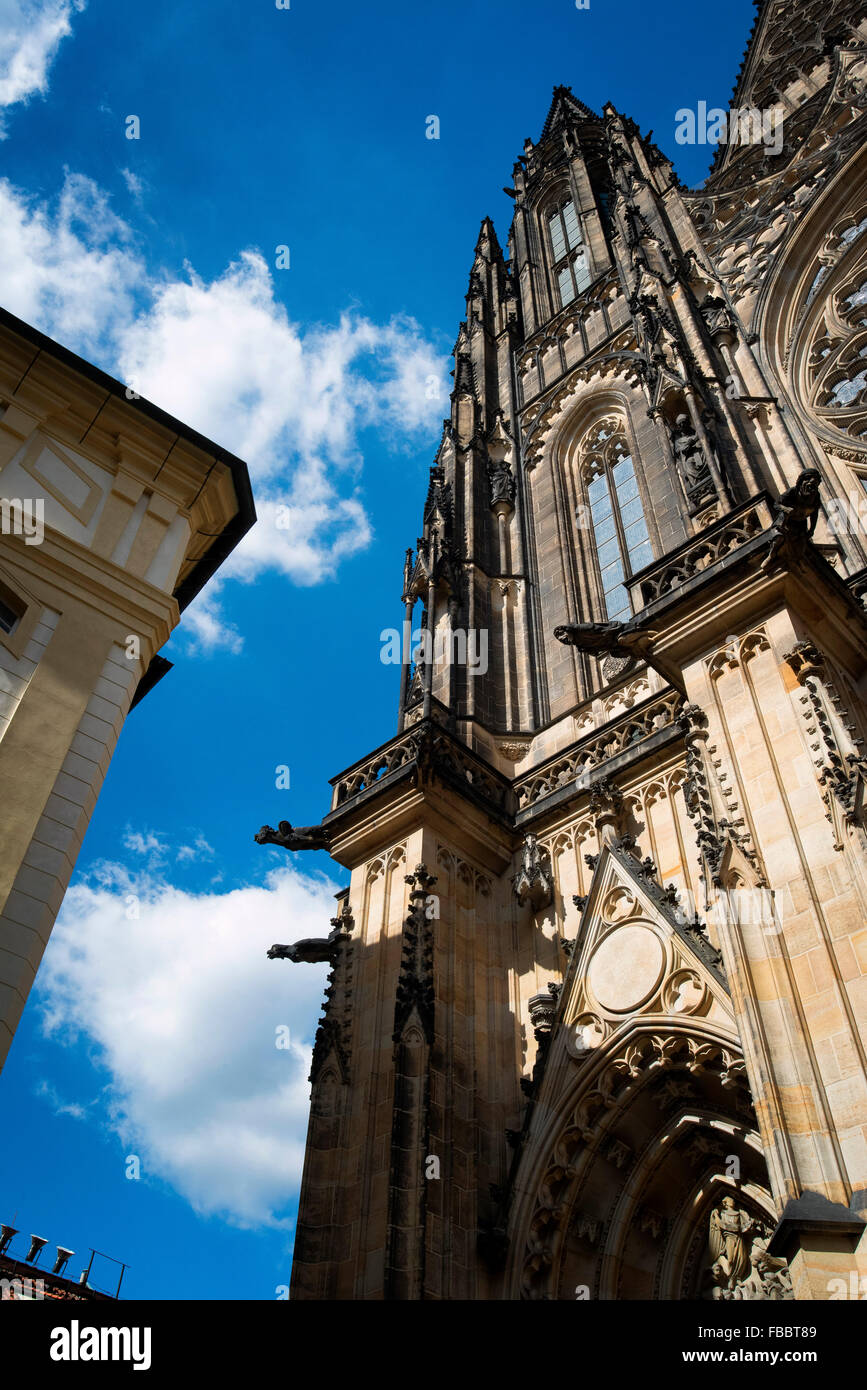 La Catedral de San Vito castillo de Praga, República Checa Foto de stock