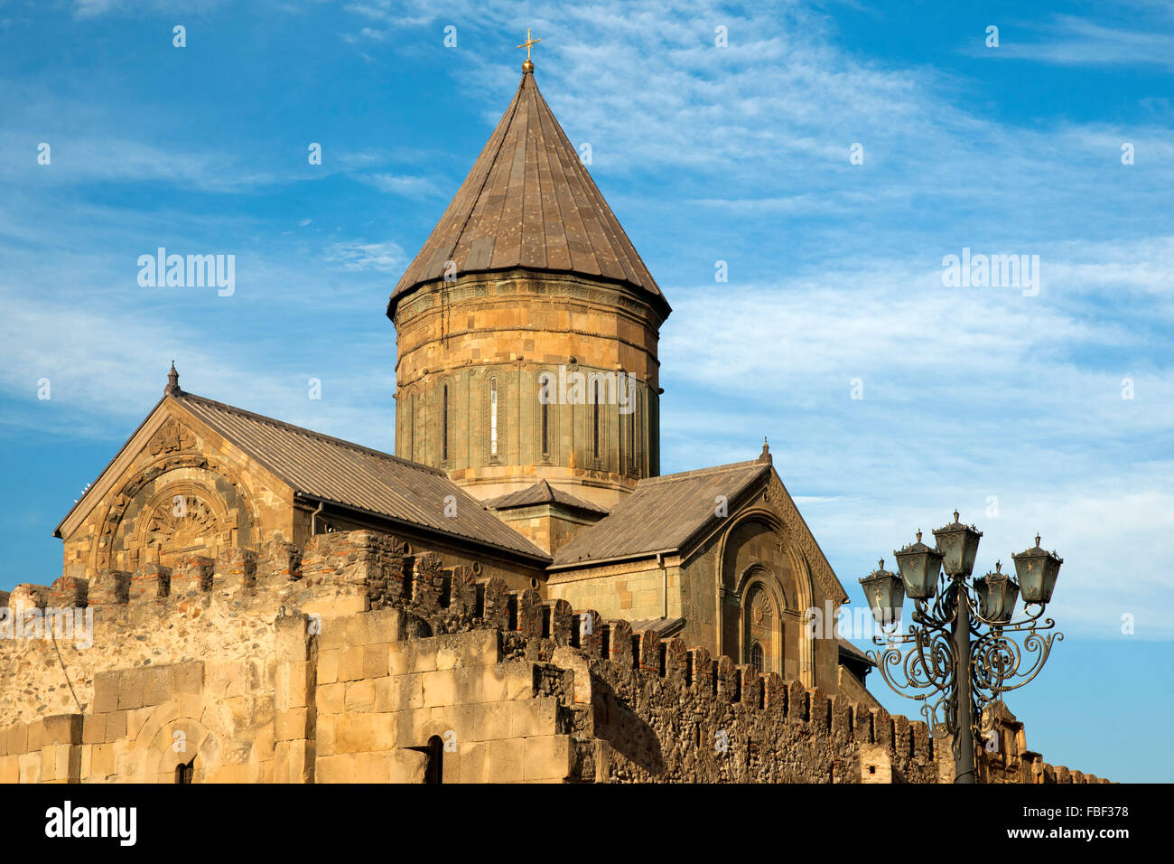 Georgien, Mtskheta, Swetizchoweli-Kathedrale Foto de stock