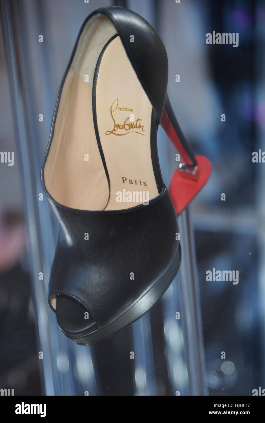 Christian Louboutin Búsqueda avanzada rojas Christian Louboutin Búsqueda avanzada rojas