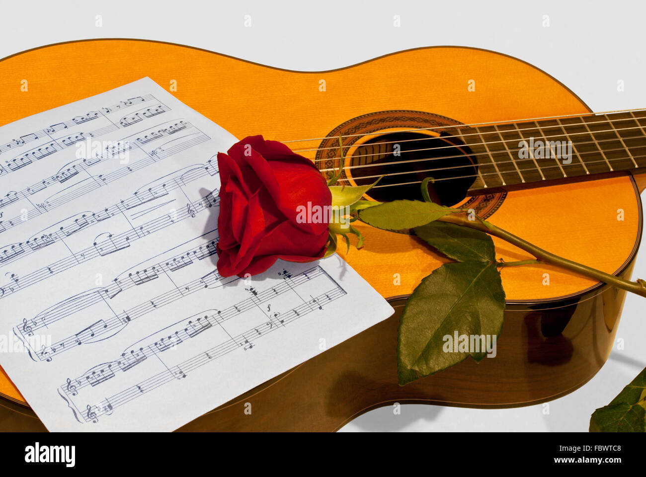 Guitar rose fotografías e imágenes de alta resolución - Alamy