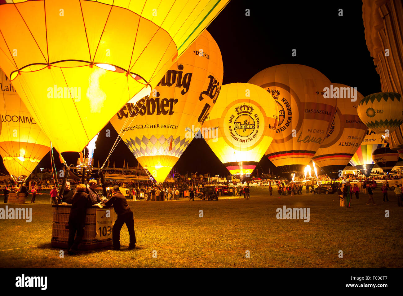 Festival de globos de fuego fotografías e imágenes de alta resolución -  Alamy